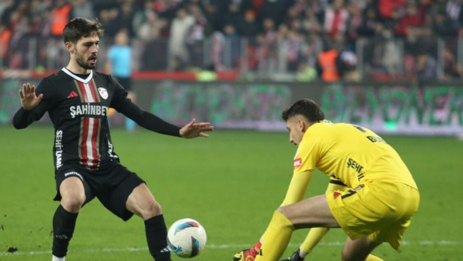 Amedspor, Kaleci Bozan'ı Transfer Etti!